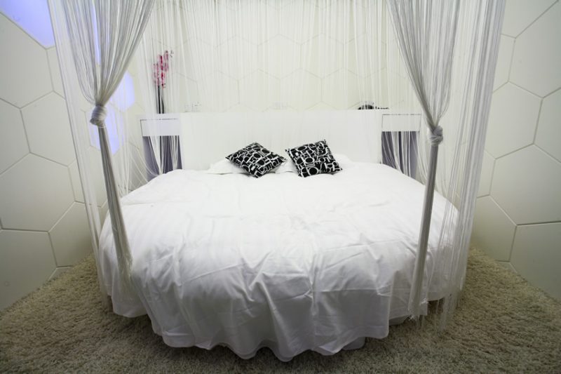 Romantic Modern Bed with Sheer Drapery For Couples Ideas